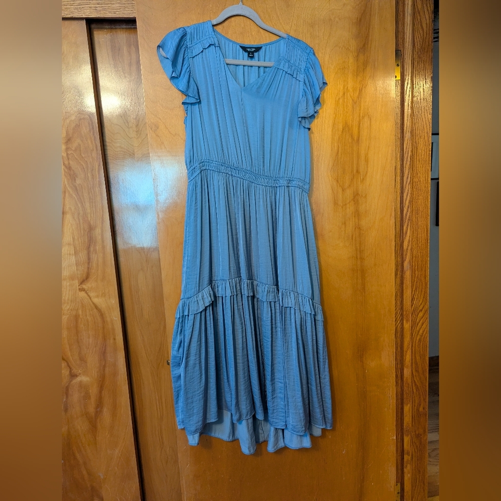 Elegant Blue Women's Dress